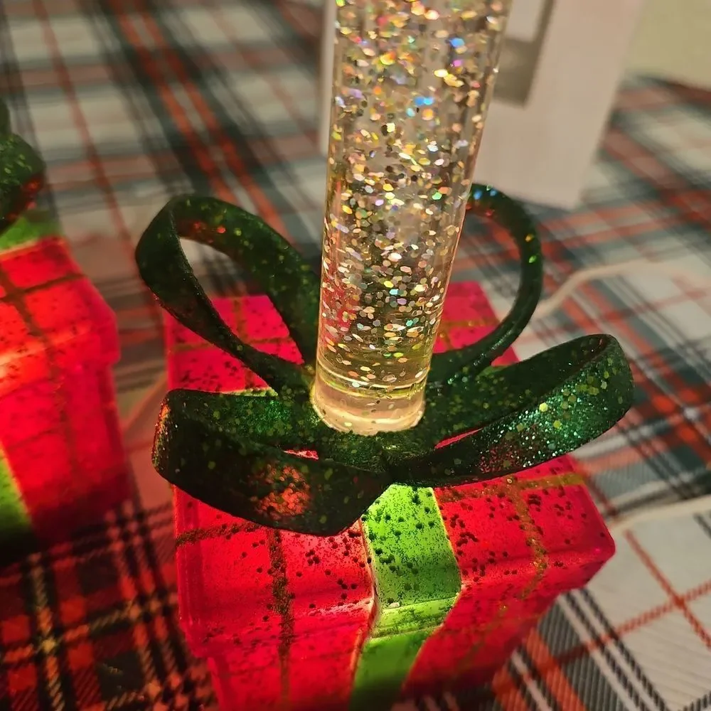 Inspiring Traditions Seasons Of Cannon Falls Lighted Giftbox Holiday Decor